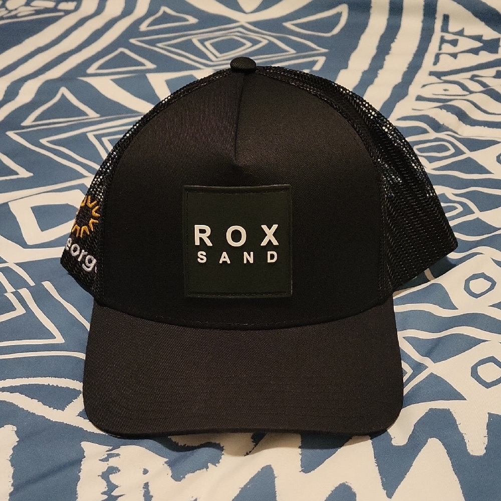 OTTO Black Cap with Mesh and Patch